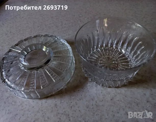 Кристален съд бонбониера, снимка 2 - Антикварни и старинни предмети - 55965967