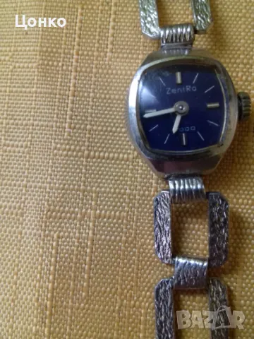 Винтидж дамски механични часовници, снимка 4 - Антикварни и старинни предмети - 49476551