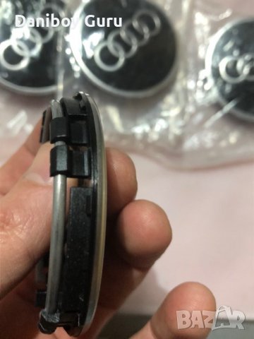 Audi оригинални капачки за алуминиеви джанти ф60мм, снимка 6 - Аксесоари и консумативи - 39882650