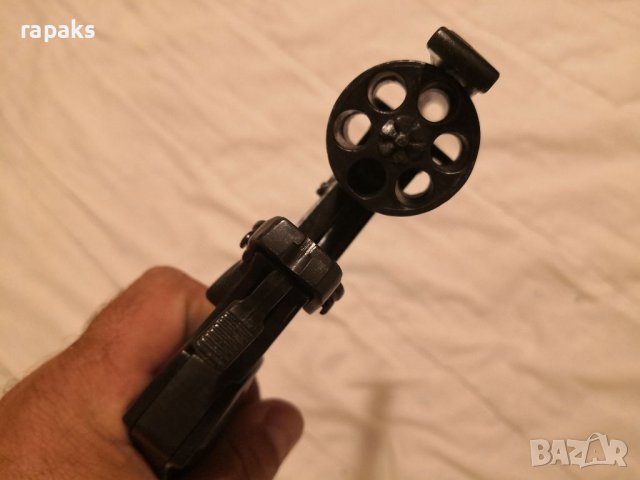 Револвер Уембли Марк 3. Нестреляща реплика, пистолет, пушка, снимка 4 - Антикварни и старинни предмети - 39067839