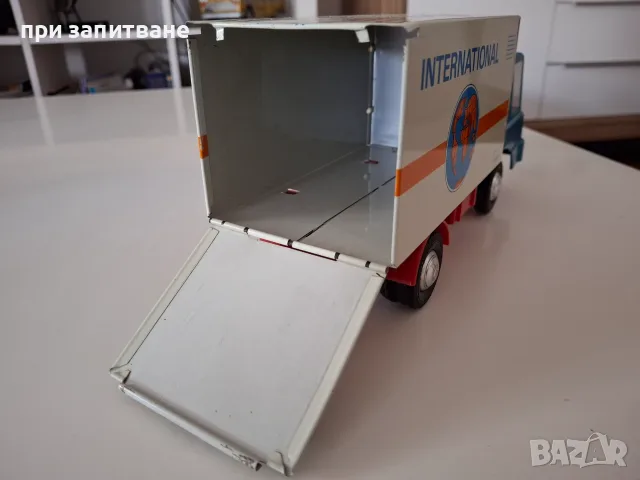 Стари соц играчки, кола и камион, снимка 9 - Аксесоари за велосипеди - 51074076