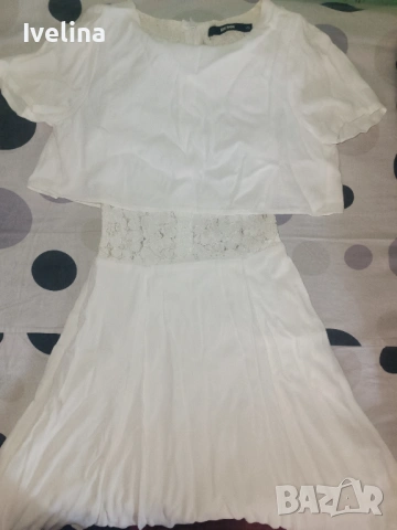 Бяла рокля Bik bok с къс ръкав и ефирен гръб, снимка 4 - Рокли - 53401848