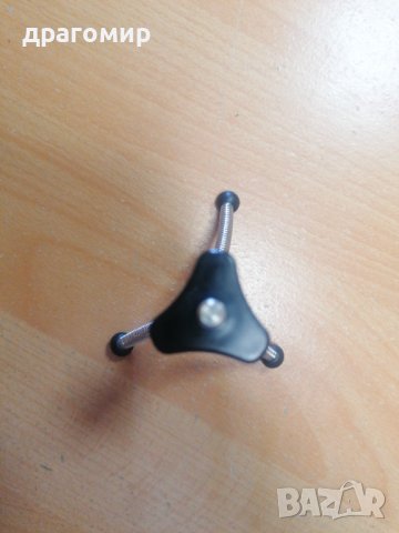 Мини статив, снимка 2 - Чанти, стативи, аксесоари - 41880754