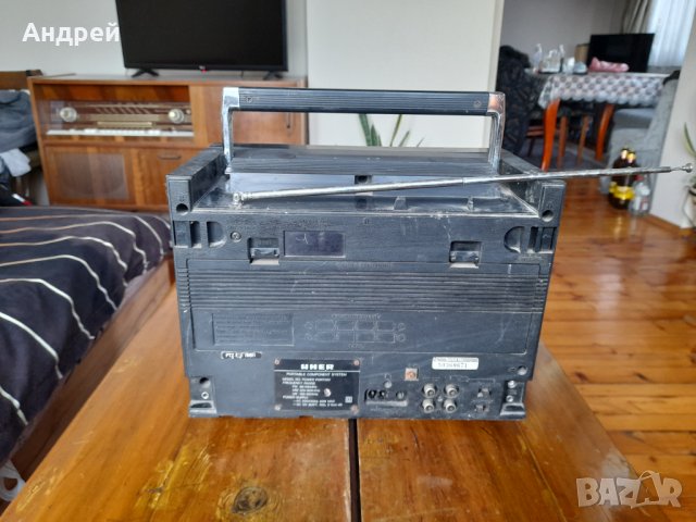 Стар радиокасетофон Uher, снимка 5 - Антикварни и старинни предмети - 35813540