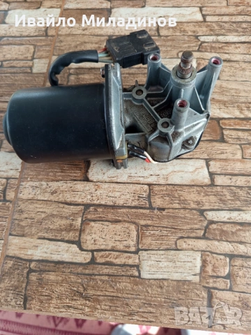 Моторче за чистачки