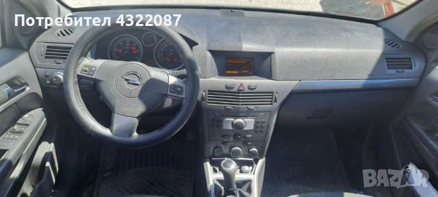 Opel Astra 1.9 CDTI, снимка 8 - Автомобили и джипове - 51029284