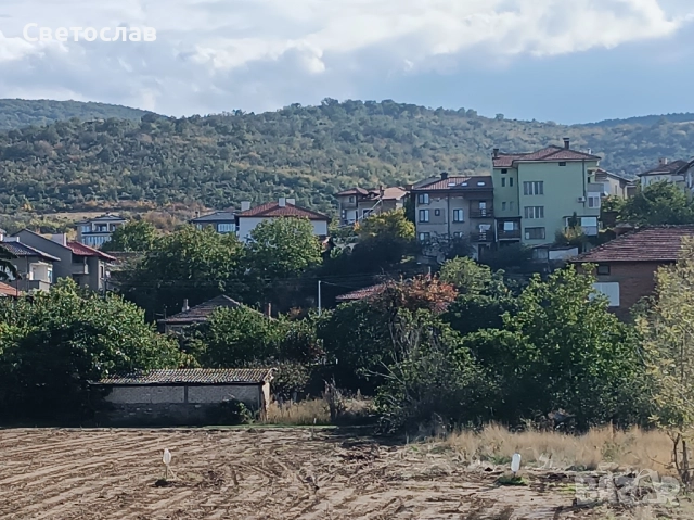 Парцел с Упи  🏡 и скица виза на Топ цена 