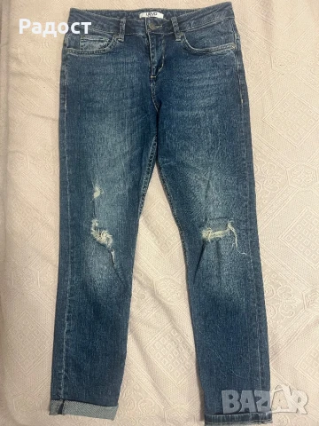 Страхотни дънки на известен бранд.