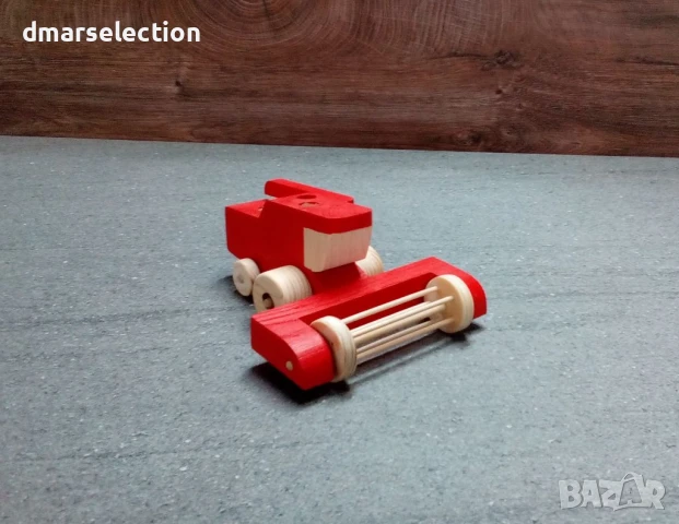 Декоративен дървен комбайн - моливник DMAR 268M, снимка 4 - Играчки за стая - 50845848