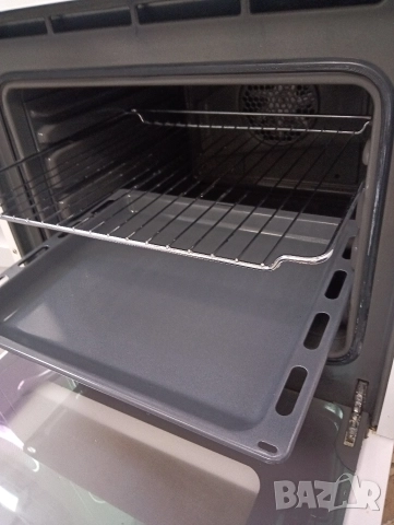 Свободно стояща печка с керамичен плот Сименс Siemens с две години гаранция!, снимка 5 - Печки, фурни - 52770281