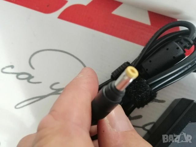 Зарядно за прахосмукачка робот NEATO XV-11/XV-15/ 24V, 2.5A, снимка 4 - Друга електроника - 52411165