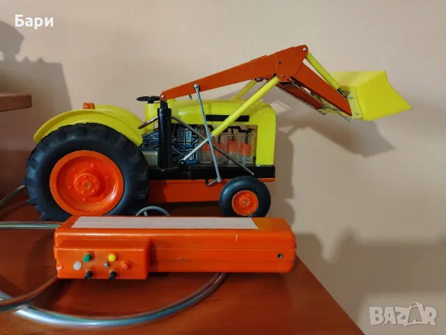 Стара играчка булдозер от Испания 70-те - CLIM YUMBO , снимка 1