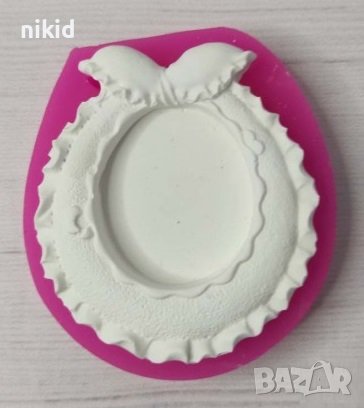 заоблена рамка с къдрички тип лигавник силиконов молд форма фондан шоколад гипс декор