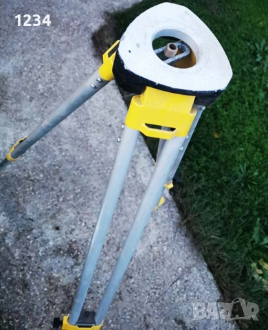 алуминиев трипод стенд за оптичен нивел (стойка) тринога , снимка 5 - Други инструменти - 52896566