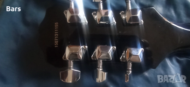 Epiphone Les Paul model , снимка 4 - Китари - 52401093