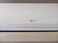 продавам климатик за части LG Няма връска вътрешното с външното тяло !, снимка 1 - Климатици - 44556175