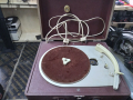 Стар грамофон , снимка 1 - Антикварни и старинни предмети - 36316436