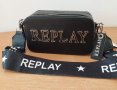 Черна чанта Replay код SG-Z136, снимка 1 - Чанти - 42278010