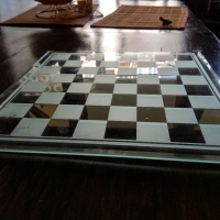 Стъклен шах,дъска-без фигурите!, снимка 3 - Шах и табла - 36045816