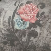 УНИКАЛНО КРАСИВА блуза от тъничко, меко и много фино плетиво, снимка 2 - Блузи с дълъг ръкав и пуловери - 44430166
