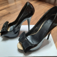Дамски обувки на ток, снимка 3 - Дамски обувки на ток - 44555045