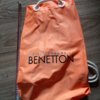 Раница чанта торба Beneton оранжева, снимка 3 - Раници - 35826203