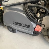 Професионална пароструйка Karcher , снимка 1 - Друго търговско оборудване - 42742468