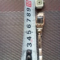 Продавам верижка за дамски часовник.Позлатена-20М.Размерите са на снимките, снимка 4 - Дамски - 40123511