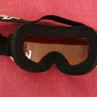 Детски скиорски очила SCOTT. , снимка 3 - Зимни спортове - 39447721