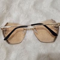Нови слънчеви очила. С камъчета отстрани., снимка 2 - Слънчеви и диоптрични очила - 44297257