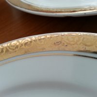 Стар български порцелан чинии с златен кант , снимка 4 - Антикварни и старинни предмети - 39897654