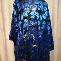 XL/XXL Черен халат на релефни лилави листа , снимка 5 - Нощници - 39857169