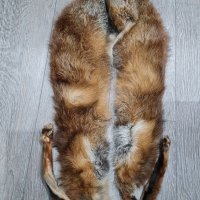 Яка от естествена лисица , снимка 1 - Шалове - 39520424