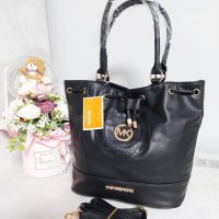 Черна кожа  Michael Kors код Br111, снимка 4 - Чанти - 35134557