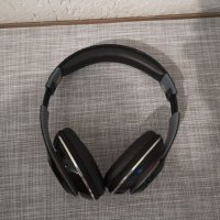 Bluetooth Слушалки , снимка 3 - Безжични слушалки - 40659146