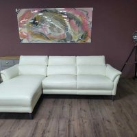 Светло кремав кожен ъглов диван с лежанка, снимка 10 - Дивани и мека мебел - 42514215
