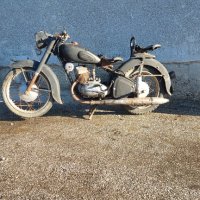 Купувам стари мотоциклети , снимка 1 - Статуетки - 42576840