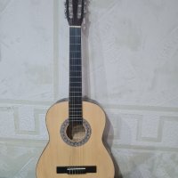 Класическа китара CLASSIC , снимка 1 - Друга електроника - 41482263