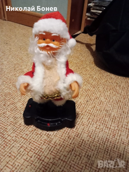 Пеещ и светещ дядо Коледа , снимка 1