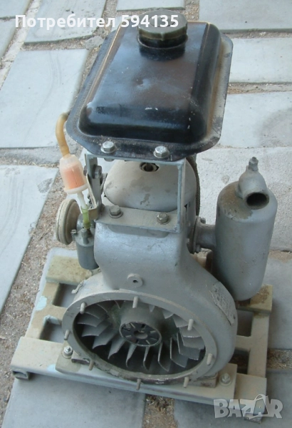 Бензинови едноцилиндрови  двигатели , снимка 1