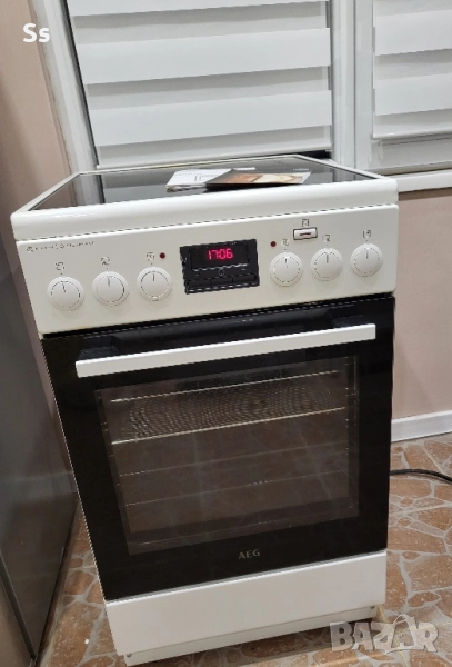 Готварска печка AEG с пекарна и AirFry и грил, снимка 1