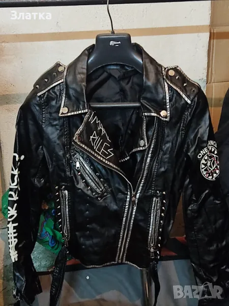 Щендери за дрехи Стойка за закачалки за дрехи Дрехи втора употреба - Рокли Ризи Костюми Якета Палта, снимка 1