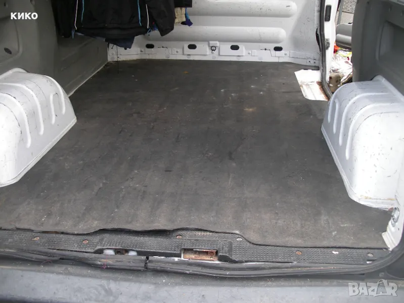 Карго стелка эа ОПЕЛ ВИВАРО И РЕНО ТРАФИК, снимка 1
