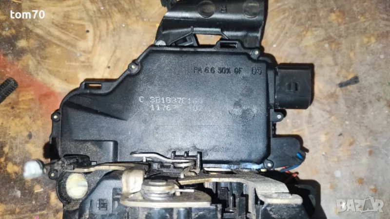 Предна дясна брава за Пасат Б5, Пасат Б5.5, снимка 1