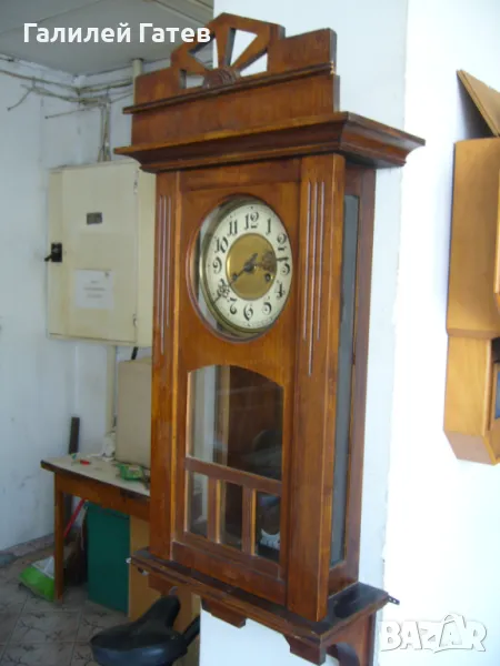 Стар Стенен Часовник Gustav Becker - Работещ, снимка 1