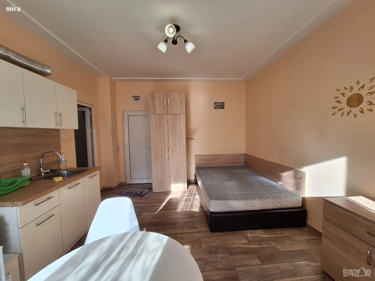 Топ място! Обзаведен 1 стаен апартамент Лозенец до метро Европейски съюз. тухла, юг, снимка 1