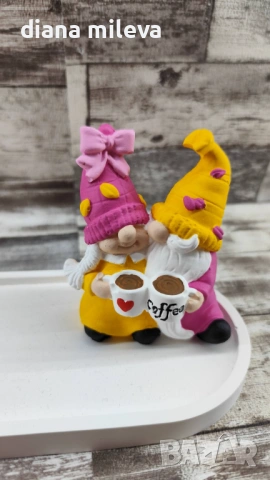 Комплект гипсокерамични гномчета и букет гипсофил!!, снимка 7 - Декорация за дома - 53090607