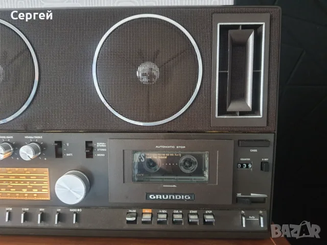 касетофон Grundig RR2000, снимка 3 - Радиокасетофони, транзистори - 55748580