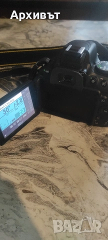 Nikon D5100+AF-S DX Micro Nikkor 40mm f/2.8G, снимка 3 - Фотоапарати - 53293062