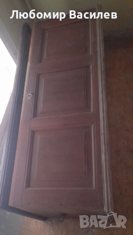голям старинен дървен сандък 130/54/50см
